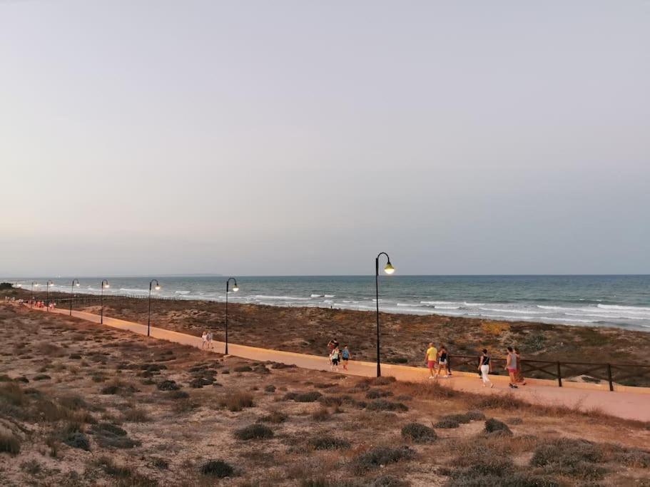 Vista Al Mar With Parking Space La Mata  Bagian luar foto